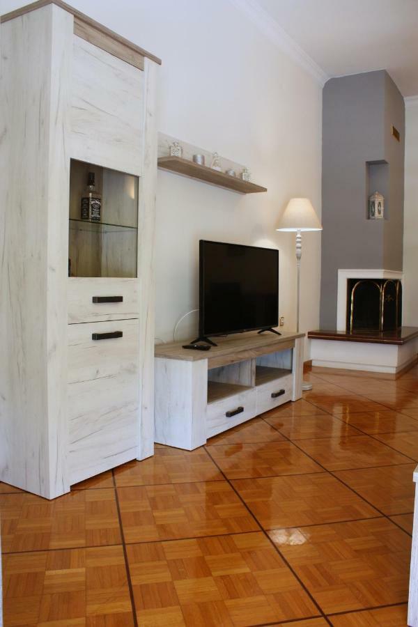 Androniki Apartment นาฟปลิโอ ภายนอก รูปภาพ